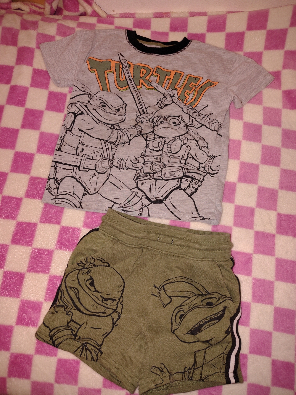 Gray & Olive Green Kids Turtle Graphic Matching Set